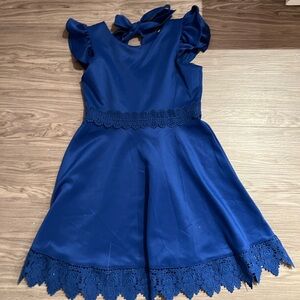 Elegant Blue Lace Kids Dress